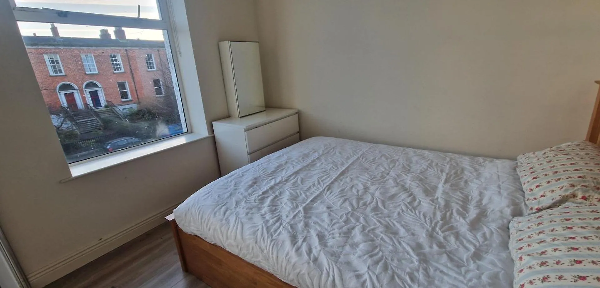 Cosy 1Bd In Refurbed Victorian House Heart Of D6 Lägenhet Dublin